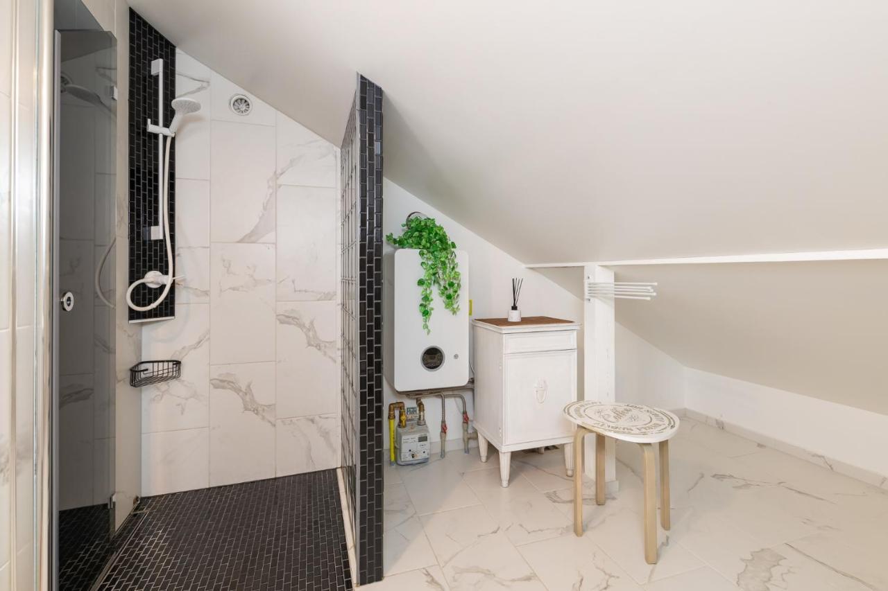 Tatari 32 Rooftop Apartman Tallinn Kültér fotó